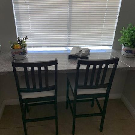 Vegas Fun Spot Apartment ลาสเวกัส ภายนอก รูปภาพ