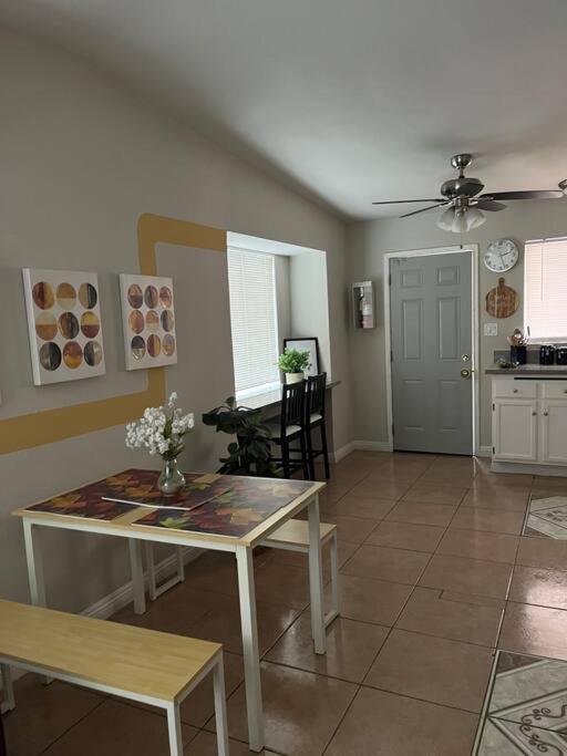 Vegas Fun Spot Apartment ลาสเวกัส ภายนอก รูปภาพ